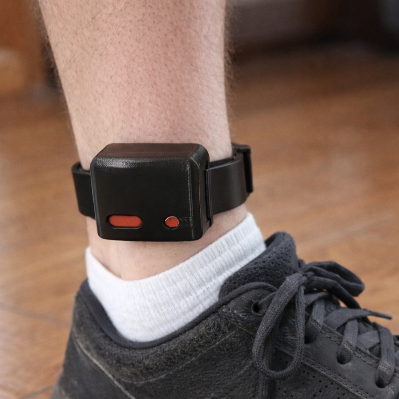 House Arrest Ankle Bracelet-FAKE for Prop or Pranks Only